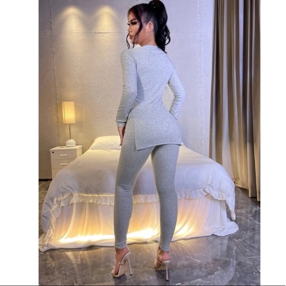 'SHEIN' Split Hem Form Fitted Tee and Leggings Set - Picture 4 of 4